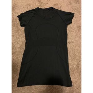 Lululemon top size 8